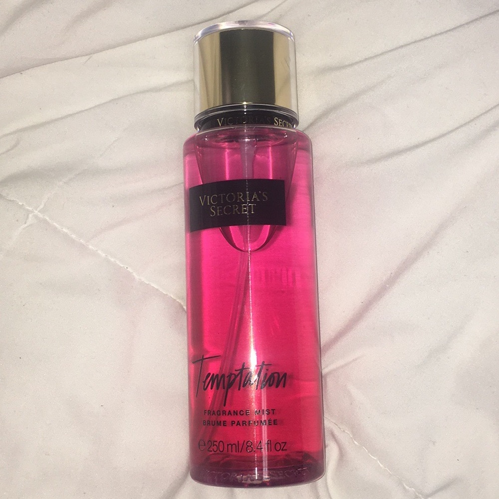Victoria’s Secret Temptation body spray